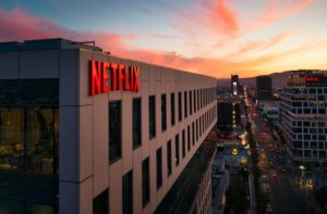 Netflix va-t-il améliorer la qualité de ses films en en proposant moins ?