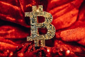« De l’Or en Barre : Le Couple Bitcoin Sort de Son Trou »