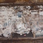 Des chambres capitonnées aux banquettes motorisées : le grand détournement du vlog