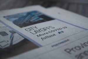 Flexport : Des coupes stratégiques ou des signes de crise?