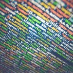 Comment l’industrie des véhicules électriques et autonomes s’adapte-t-elle à un environnement économique changeant ?