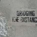 Pomme de Dispute : Le Festi-Process d’Apple et le Grand Bazar de la Justice