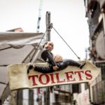 Au-delà du volant: quand les législations et les investissements dessinent les autoroutes de demain