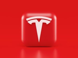 La stratégie de Tesla sans un véhicule électrique abordable : quel avenir ?