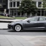 Les stratégies de Tesla redéfinissent-elles l’avenir de la conduite autonome?