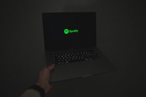 La panne de Reddit trahit-elle des failles dans la gestion des géants du web ?