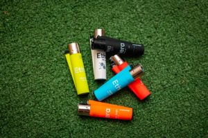 Révolte en série : quand les batteries font leur retour sur scène !