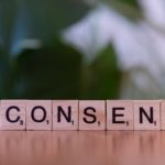 Au bal des illusions numériques, qui tient encore la main à qui ?