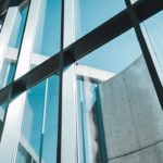 Le lancement de Premiere sur iPhone : Adobe peut-il vraiment transformer l’édition vidéo mobile ?