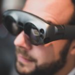 Entre l’ombre et la lumière : la lune fait son numéro de croissant