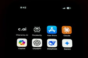 Icône perdue, prompt retrouvé : la nouvelle guerre des applis