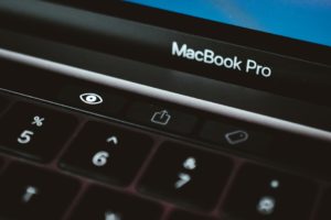 Le high tech va-t-il révolutionner l’art du bar à domicile ou nous priver de son âme?