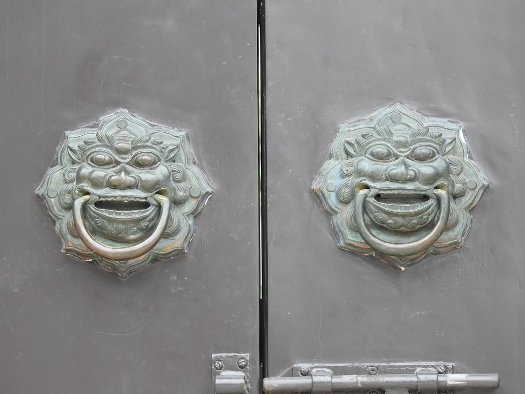 La Chine poigne ses portes : poignée de fer pour voitures de l’avenir