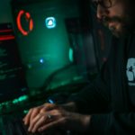 L’essor des cachemires recyclés : la mode peut-elle être éthique et abordable grâce à l’intelligence artificielle ?