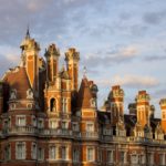 News Corp met la “IA” dans “actualités” !