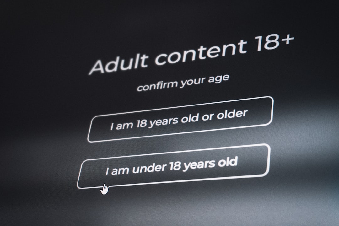 De l&rsquo;âge ou du zèle : ChatGPT met les mineurs sous (IA) surveillance !