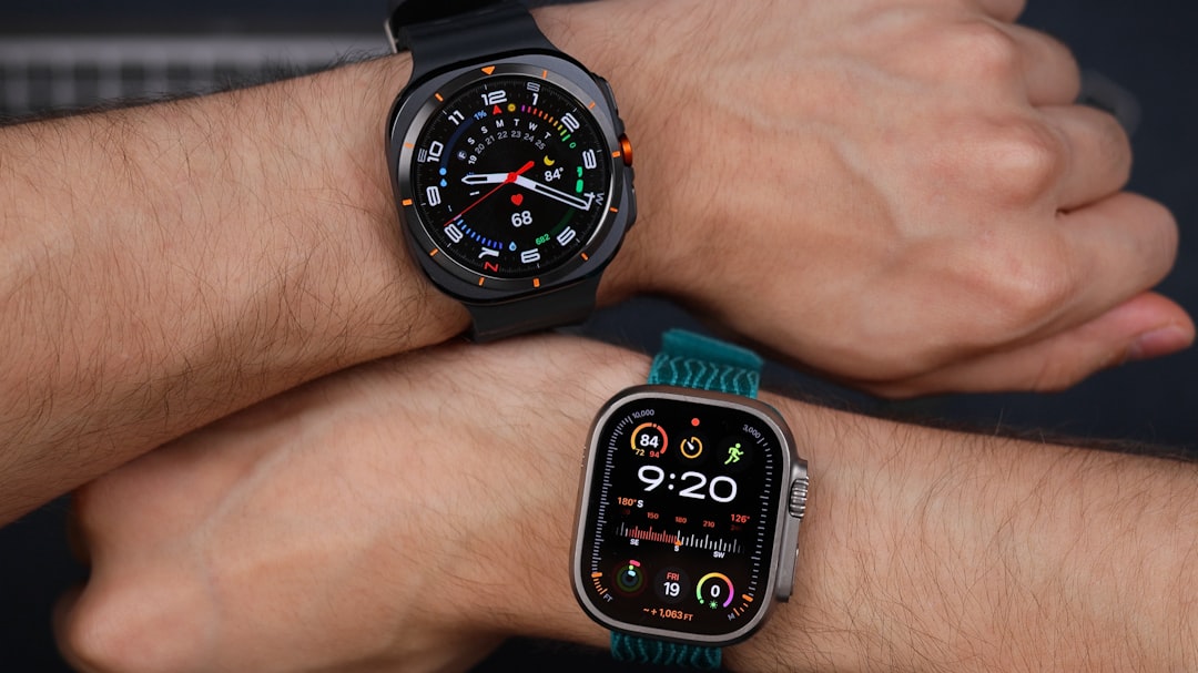 Apple Watch : entre deux montres, il faut choisir son (bracelet) camp !