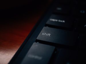 Les smartphones vont-ils bientôt disparaître de nos vies ?