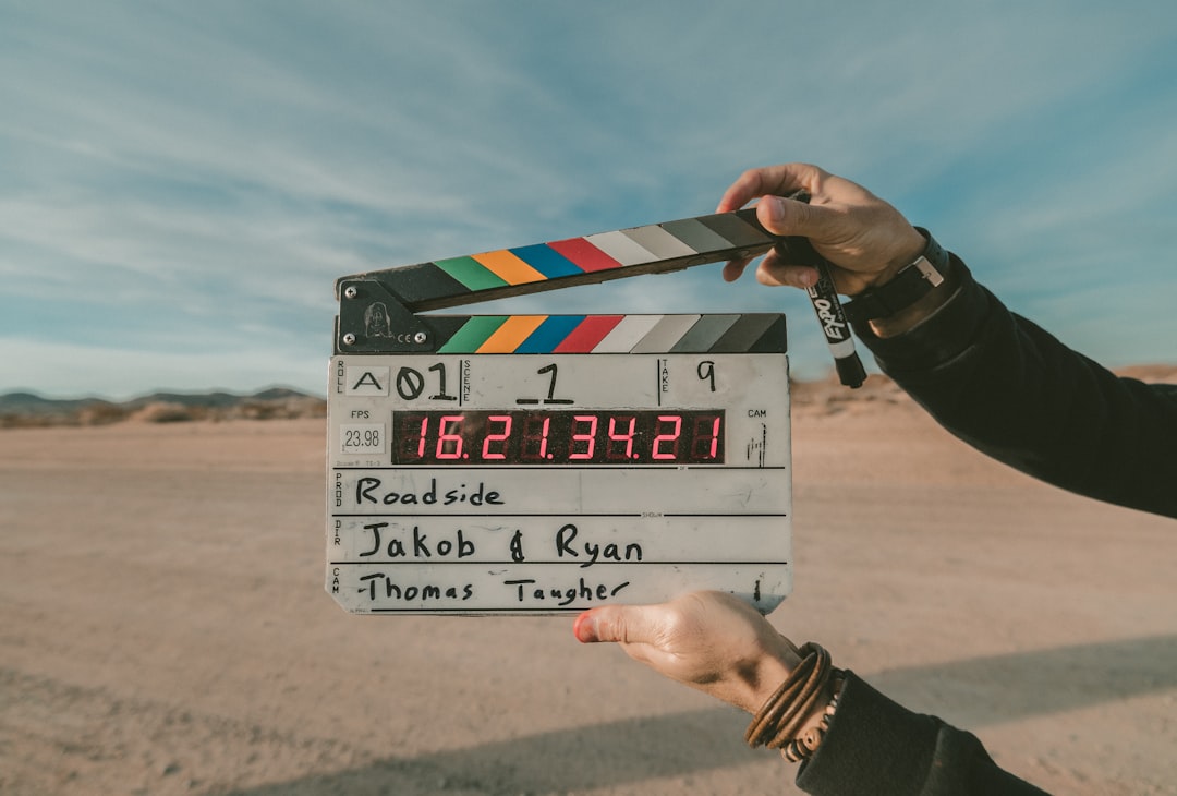 Short-story d’Adobe : quand YouTube coupe le CapCut à la mode TikTok !