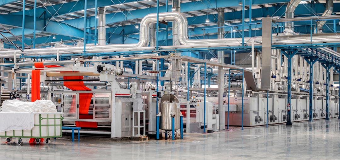 Rivian joue-t-il trop gros avec sa nouvelle usine et ses partenaires ?