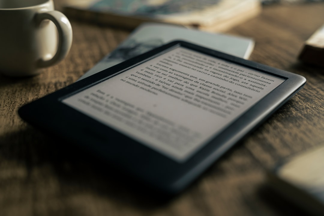 La fin du Kindle officiel : le jailbreak est-il une résistance indispensable face à l’obsolescence ?