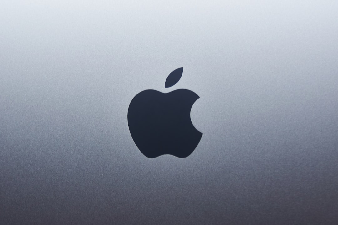 Apple s’ouvre-t-il vraiment au marché japonais ou protège-t-il simplement ses intérêts ?