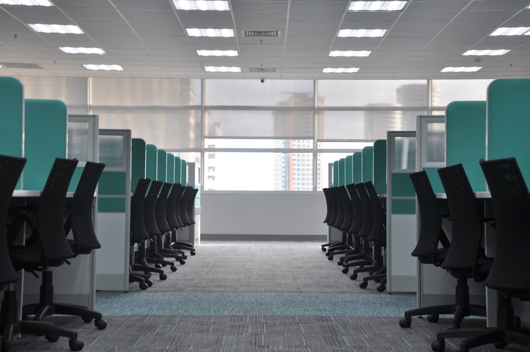 Clavier, souris, IA : Le bureau passe en mode Prentis(tuition) !