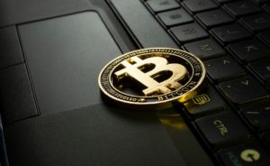 Peut-on réellement sécuriser ses cryptomonnaies avec des hardware wallets face à la créativité des hackers ?