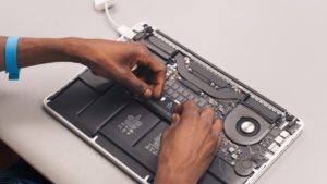 Vis-sion d’avenir : Apple revisse sa réputation avec le MacBook Neo