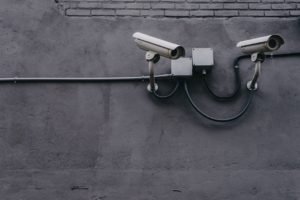 Flock Party : Entre Caméras et Compromis, Qui Surveille Qui ?
