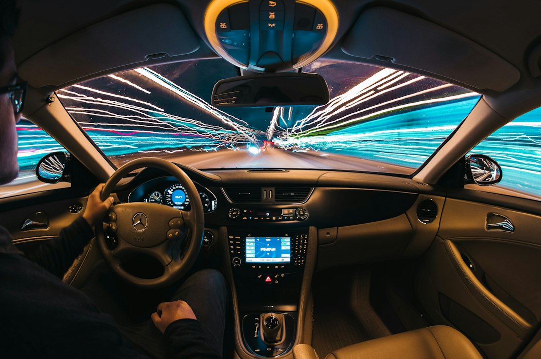 Mobilité autonome : sommes-nous prêts à faire confiance à l’IA sur nos routes ?